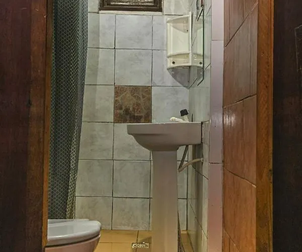 Residentour Guest house *