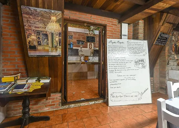 Residentour Guest house *